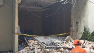 Ibu di Jakarta Barat Terlempar Keluar Rumah Akibat Ledakan Tabung Gas 12 Kg