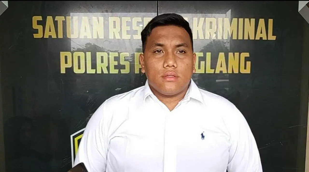 Kanit Tipikor Satreskrim Polres Pandeglang, Ipda Hansen F Simamora (aris Rivaldo/detikcom)