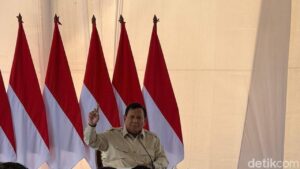 Prabowo Ubah Istilah ‘Uang Lelah’ Prajurit TNI Penanganan Bencana Jadi ‘Uang Semangat’