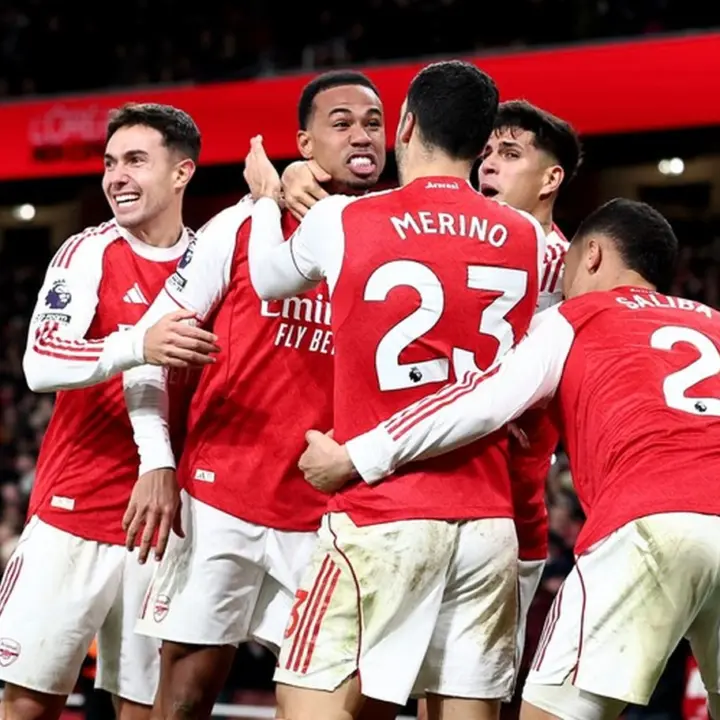 Gary Neville: Kedalaman Skuad Arsenal Jadi Kunci Potensi Juara Liga Inggris Musim Ini