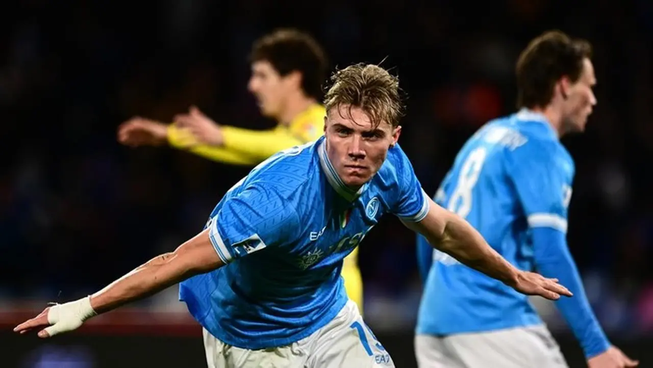 Hasil Napoli Vs Verona Di Liga Italia. (foto: Getty Images/image Photo Agency)