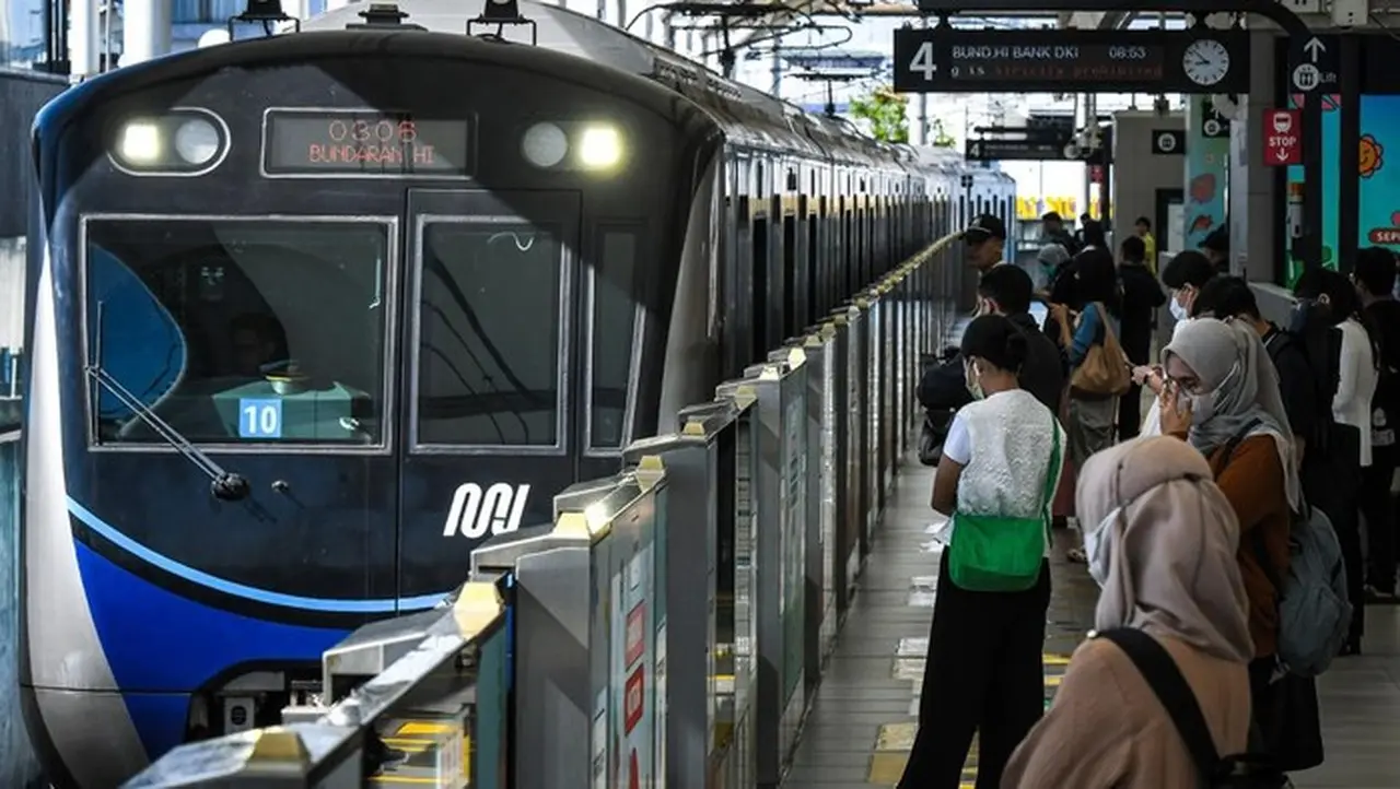 Mrt Jakarta (foto: Antara Foto/sulthony Hasanuddin)