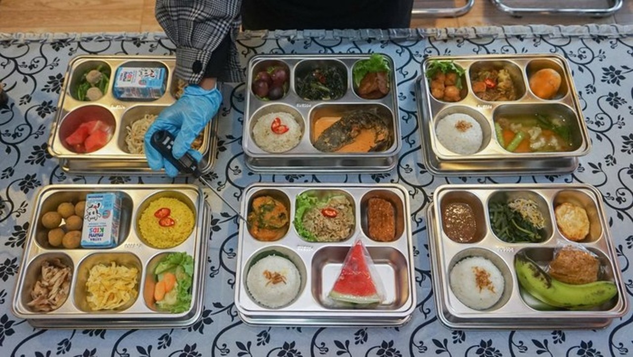 Program Makan Bergizi Gratis Lampaui Target, Jangkau 55,1 Juta Penerima dalam Setahun