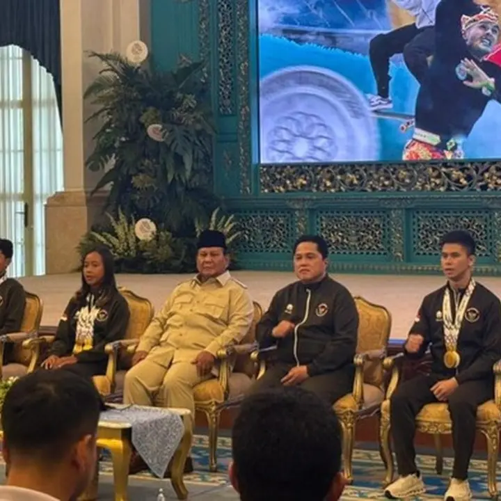 Prabowo Subianto Hadiri Pemberian Bonus Atlet SEA Games 2025 di Istana Negara Bersama Didit