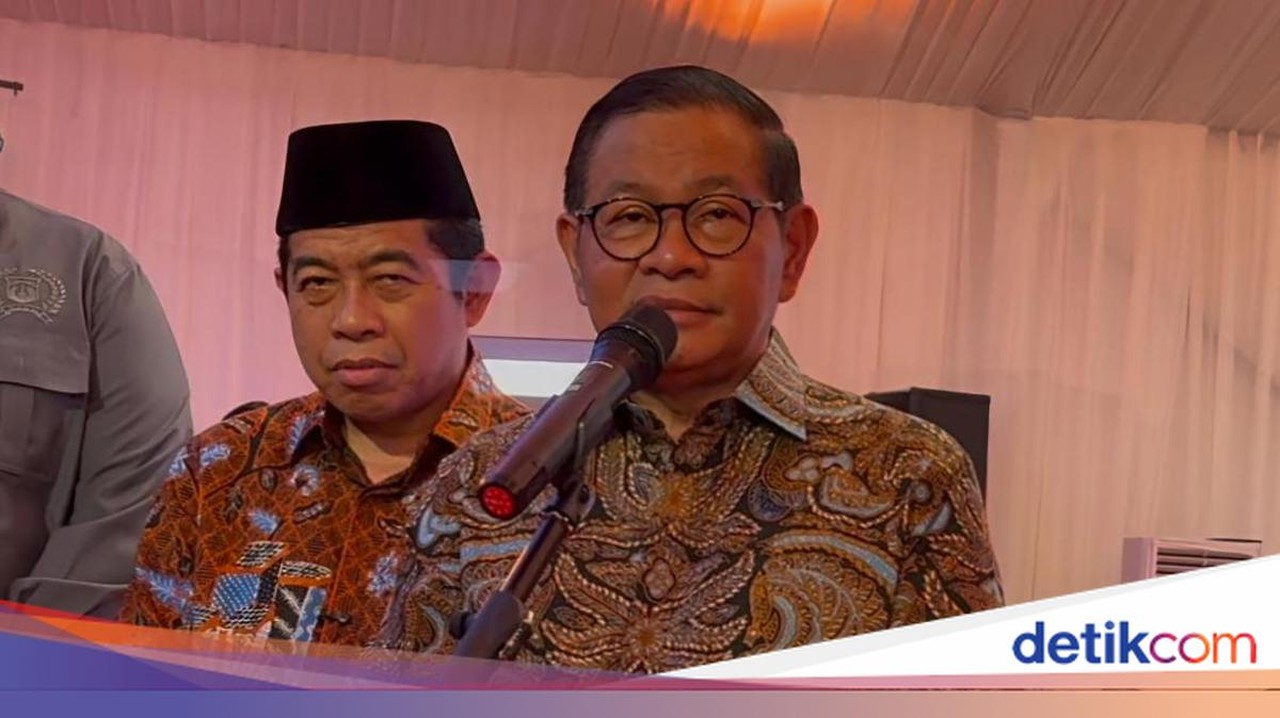 Gubernur DKI Jakarta Berharap Laga Persib vs Persija di GBLA Berjalan Aman Tanpa Bentrokan Gubernur DKI Jakarta Berharap Laga Persib vs Persija di GBLA Berjalan Aman Tanpa Bentrokan