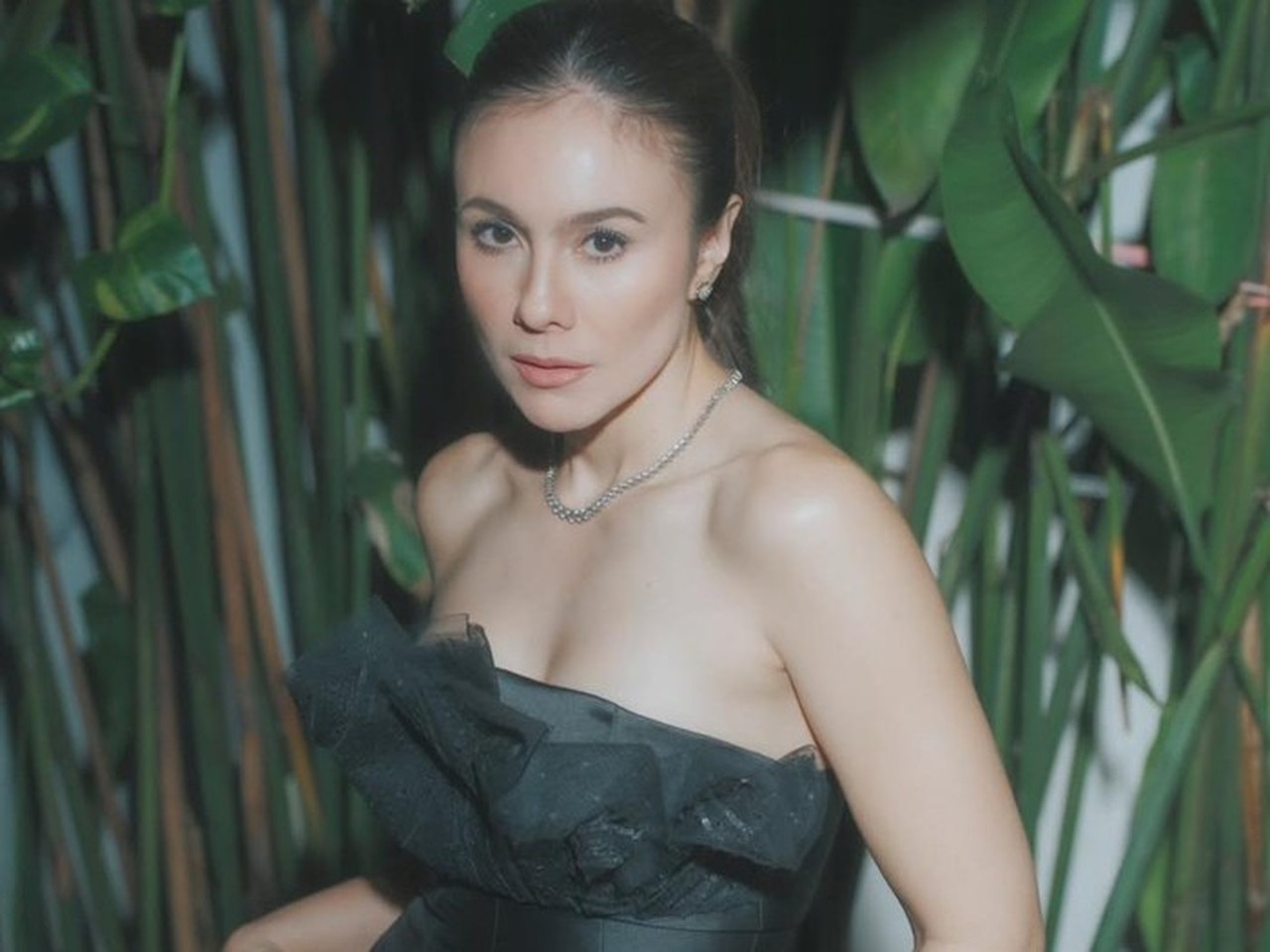 Siapa Artis Paling ‘Hot Mama’? Polling Selebritas Indonesia yang Tetap Memukau Pasca Melahirkan