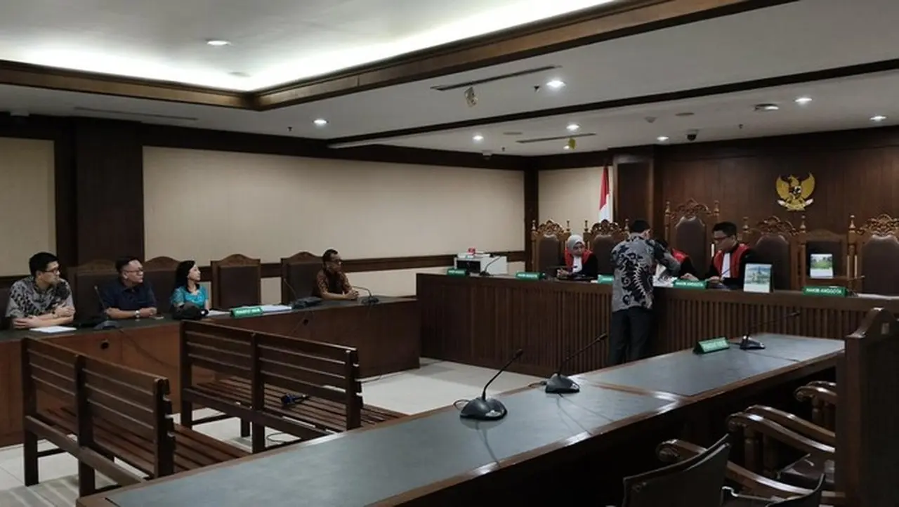 Mantan Dirut Garuda, Emirsyah Satar, Mengajukan Peninjauan Kembali Dalam Kasus Korupsi Pengadaan Pesawat. (adrial/detikcom)