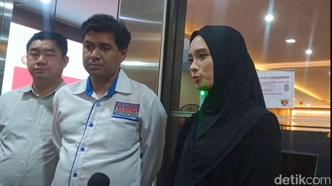 Inara Rusli Ungkap Kesulitan Berdamai dengan Istri Pertama Suami, Komunikasi Terputus
