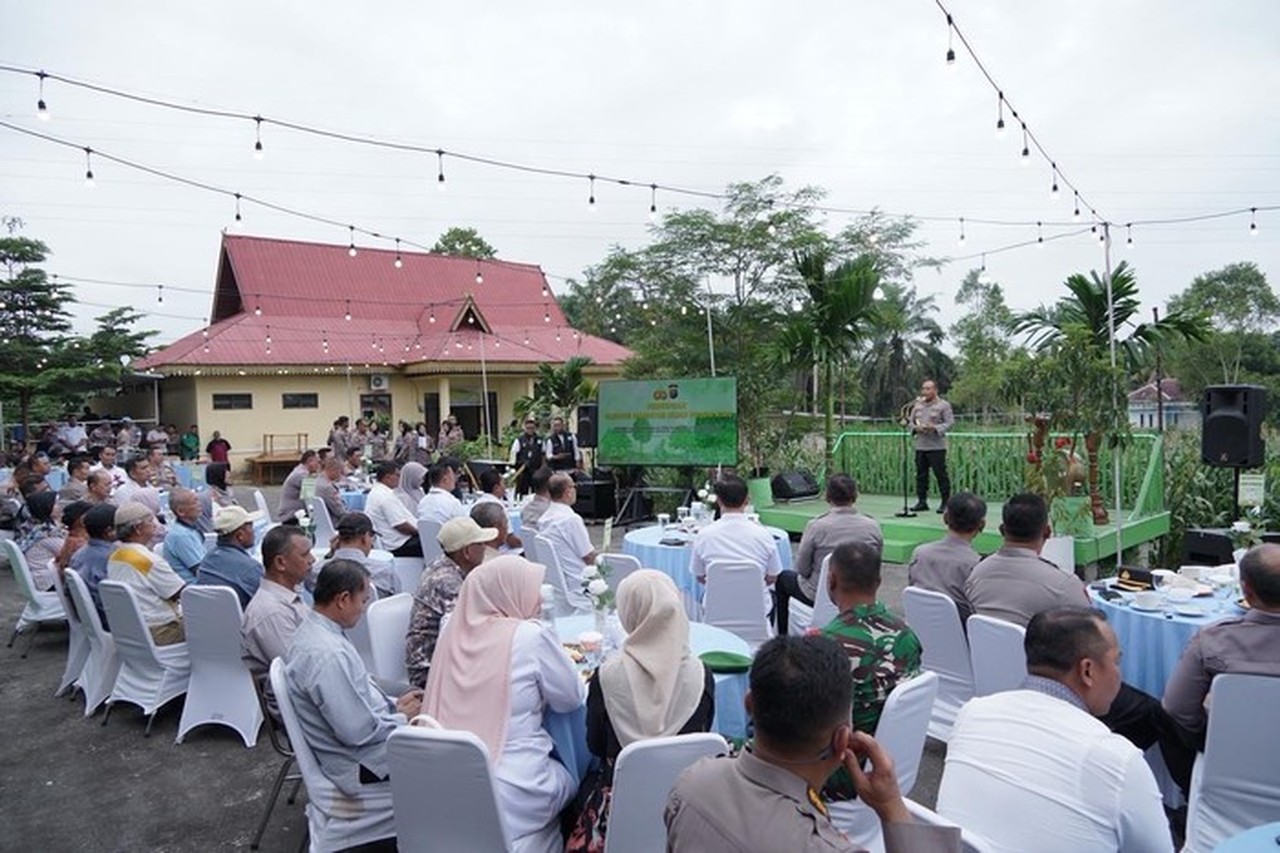 Momen Unik: Kicauan Burung Sambut Pidato Kapolda Riau tentang Pesan Presiden