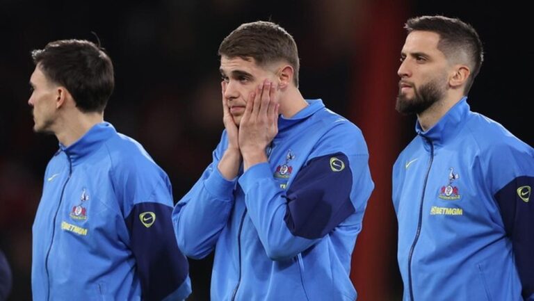 Krisis Tottenham Hotspur: Pemain Ribut dengan Fans, Kritik Manajemen, Performa Menurun Drastis