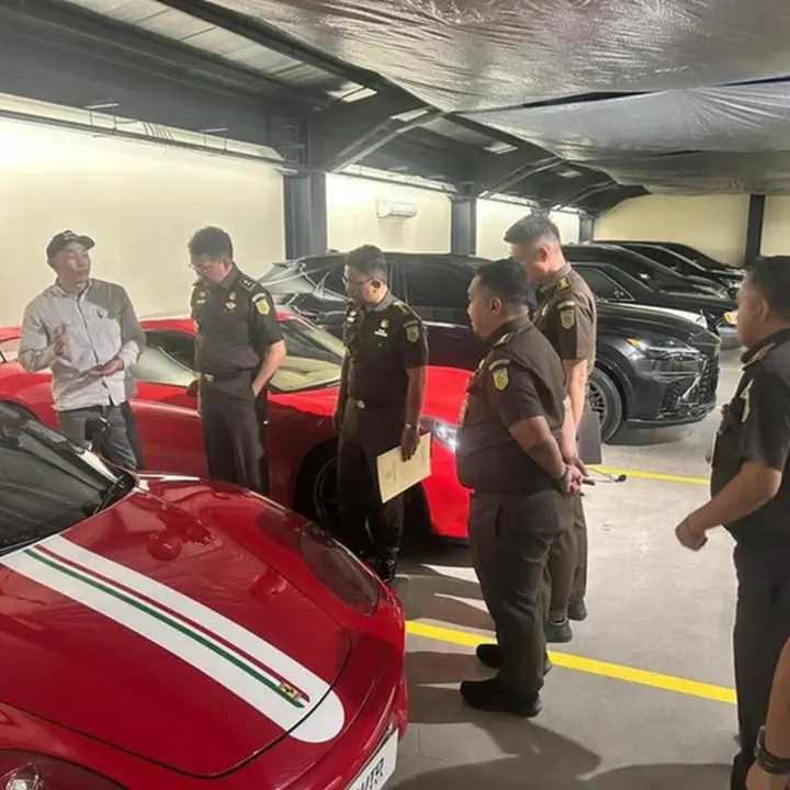 Kejagung Segera Lelang Ferrari hingga Rolls-Royce Milik Harvey Moeis, Jaga Nilai Aset