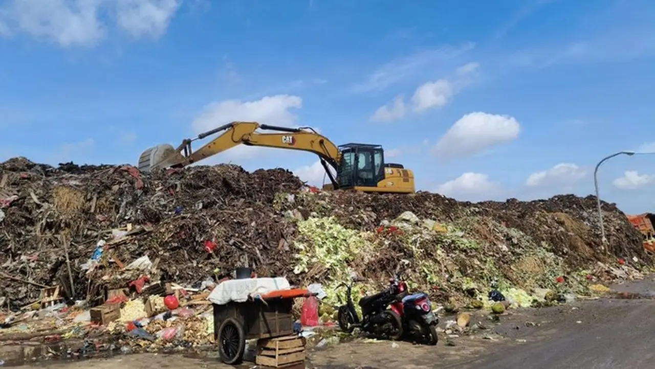 Foto: Tumpukan Sampah Di Pasar Kramat Jati (kurniawan/detikcom)