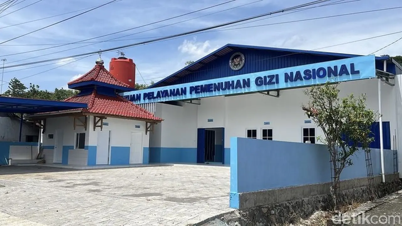 Dapur Mbg Di Banaran Sragan Yang Berdampingan Dengan Kandang Babi. (foto: Tara Wahyu Nv/detikjateng)