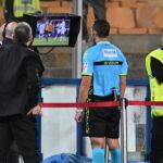 Riccardo Montolivo Kritik VAR: Terlalu Intervensi, Wasit Serie A Kehilangan Otoritas