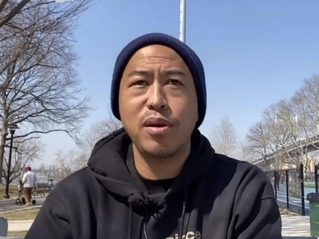 Pandji Pragiwaksono Beri Kabar Usai Ramai Dihujat Gegara Materi Mens Rea. (foto: Dok. Noice)