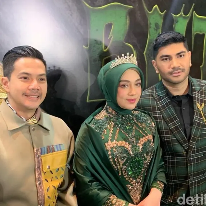 Celine Evangelista Ungkap Tantangan Peran Ibu Tunggal di Film Horor ‘Penunggu Rumah: Buto Ijo’