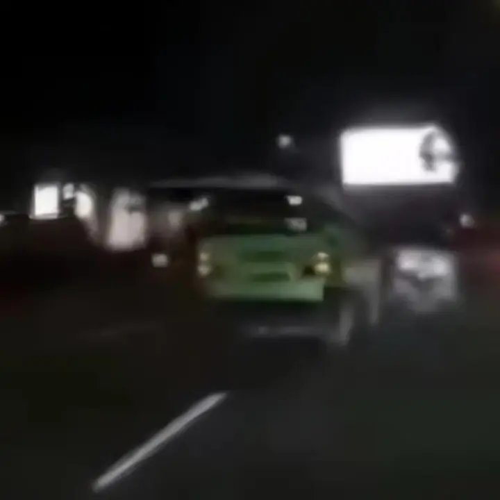 Angkot Ugal-ugalan Tabrak Ojol di Bogor, Sopir Diduga Mabuk dan Kabur