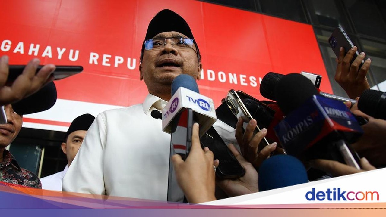 KPK Tetapkan Eks Menag Yaqut dan Stafsus Tersangka Korupsi Kuota Haji 2024 KPK Tetapkan Eks Menag Yaqut dan Stafsus Tersangka Korupsi Kuota Haji 2024