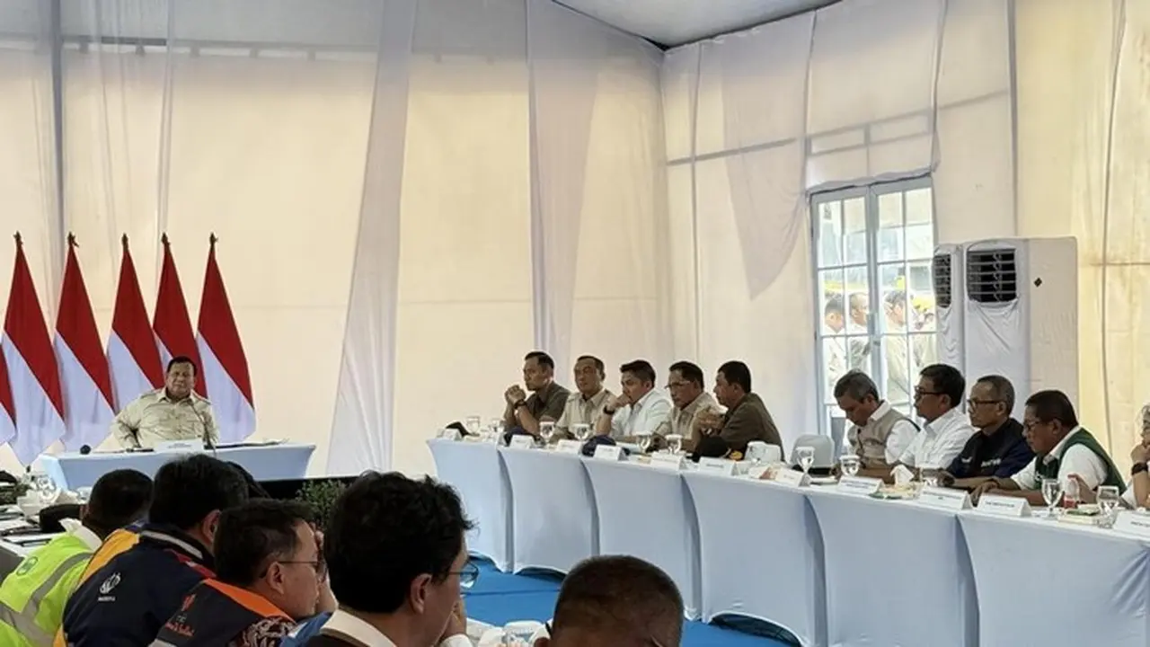 Foto: Rapat Koordinasi Bencana Di Aceh Tamiang. (eva/detikcom)
