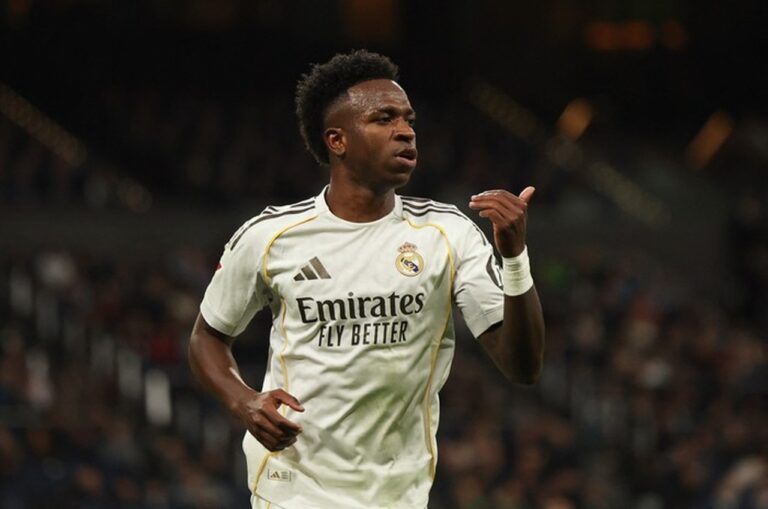 Puasa Gol Vinicius Jr Berlanjut ke Laga ke-19, Rodrygo Bela Rekan Setim Puasa Gol Vinicius Jr Berlanjut ke Laga ke-19, Rodrygo Bela Rekan Setim