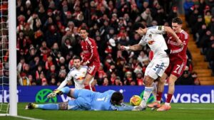 Babak Pertama Liverpool vs Leeds United Berakhir Tanpa Gol, Skor Kacamata