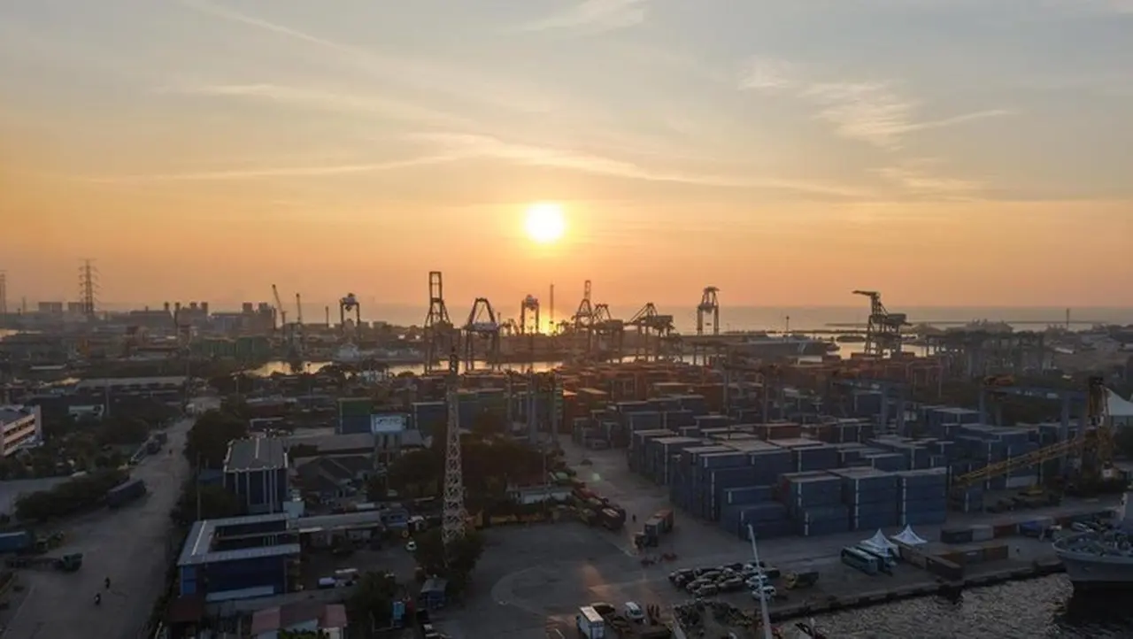 Pelabuhan Tanjung Priok Tetap Normal Walau Ada Penumpukan Truk. (dok. Istimewa)