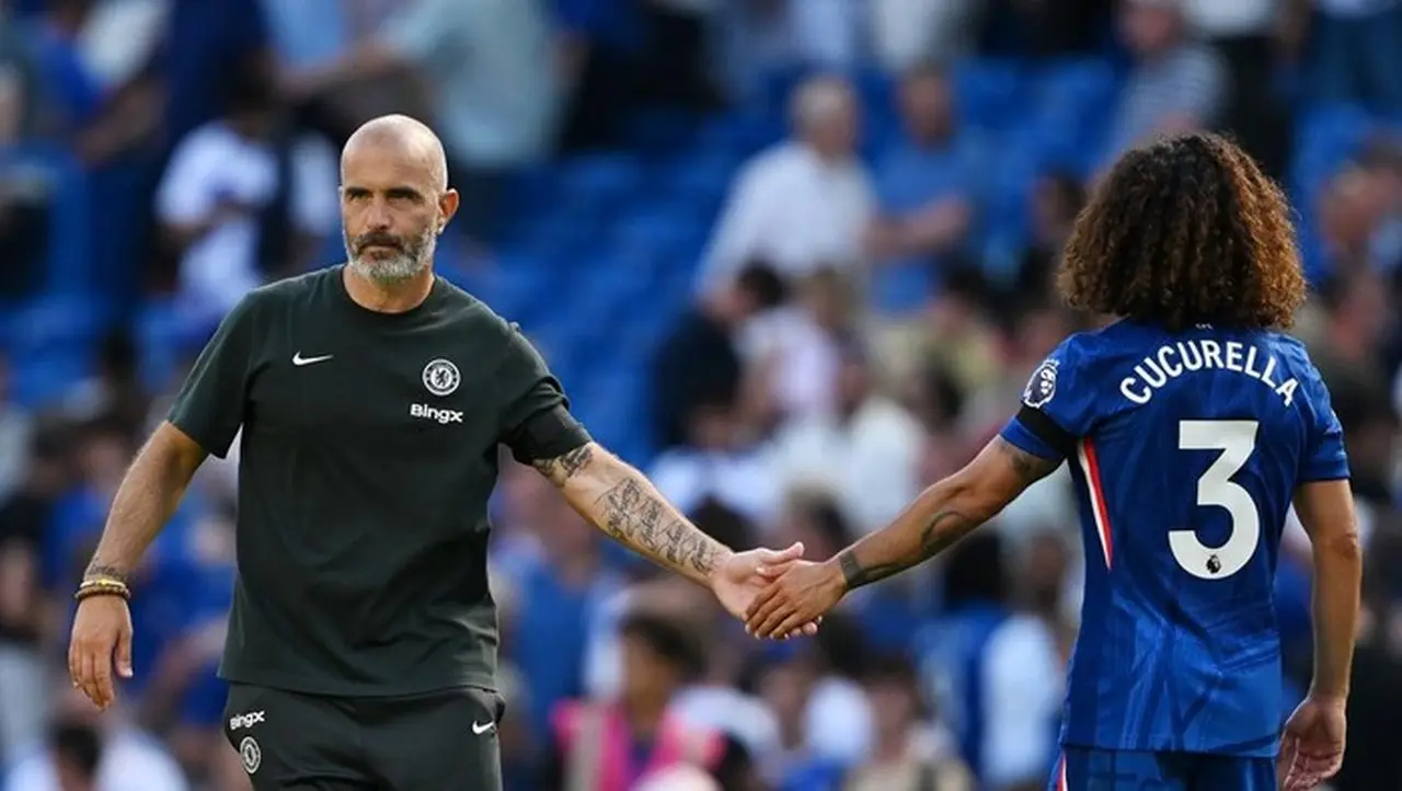 Enzo Maresca Dan Marc Cucurella. (foto: Darren Walsh/chelsea Fc Via Getty Images)
