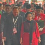 Megawati Hadiri HUT Ke-53 dan Rakernas PDIP di Ancol, Disambut Sekjen Hasto Kristiyanto