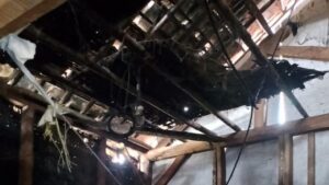 Angin Kencang Terjang Tiga Kampung di Bogor, 10 Rumah Warga Rusak Berat