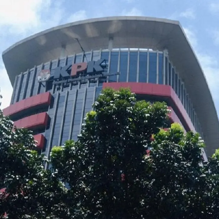 KPK Sita Uang Tunai, Valas, dan Logam Mulia Rp 6 Miliar dalam OTT Pejabat Pajak Jakut