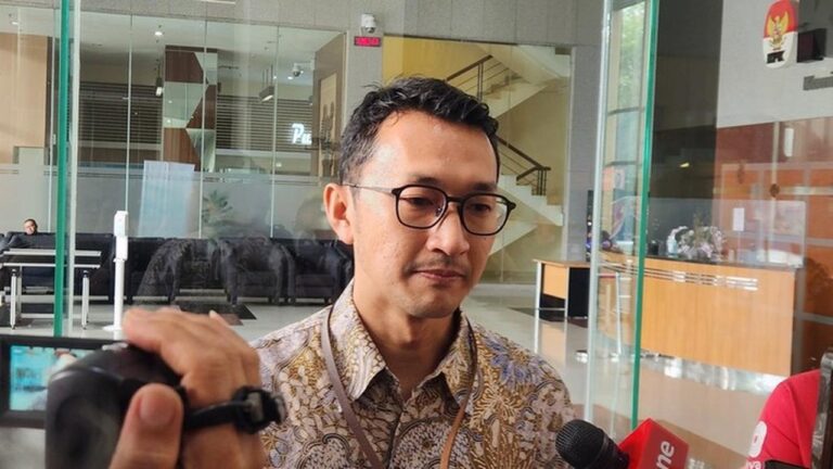 KPK Tunggu Pengembalian Aset Miliaran Rupiah dari Biro Travel Kasus Kuota Haji KPK Tunggu Pengembalian Aset Miliaran Rupiah dari Biro Travel Kasus Kuota Haji