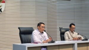 KPK Sita 1,3 Kg Logam Mulia dan Dolar Singapura dari Pejabat Pajak Jakut Terkait Suap