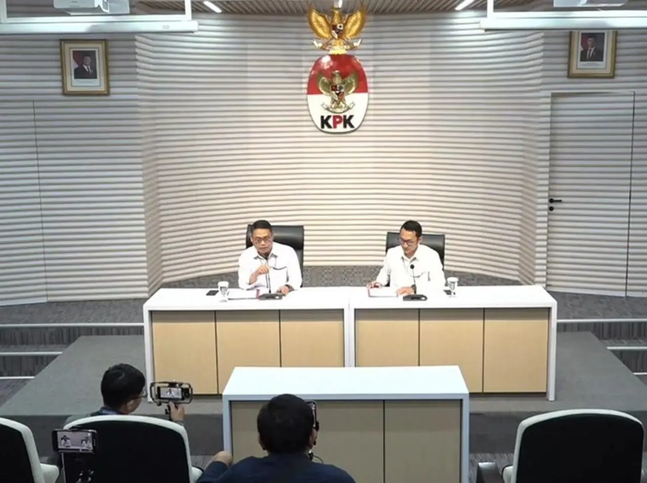 Foto: Jumpa Pers Ott Pejabat Pajak Yang Digelar Kpk, Minggu (11/1/2026) Youtube Kpk