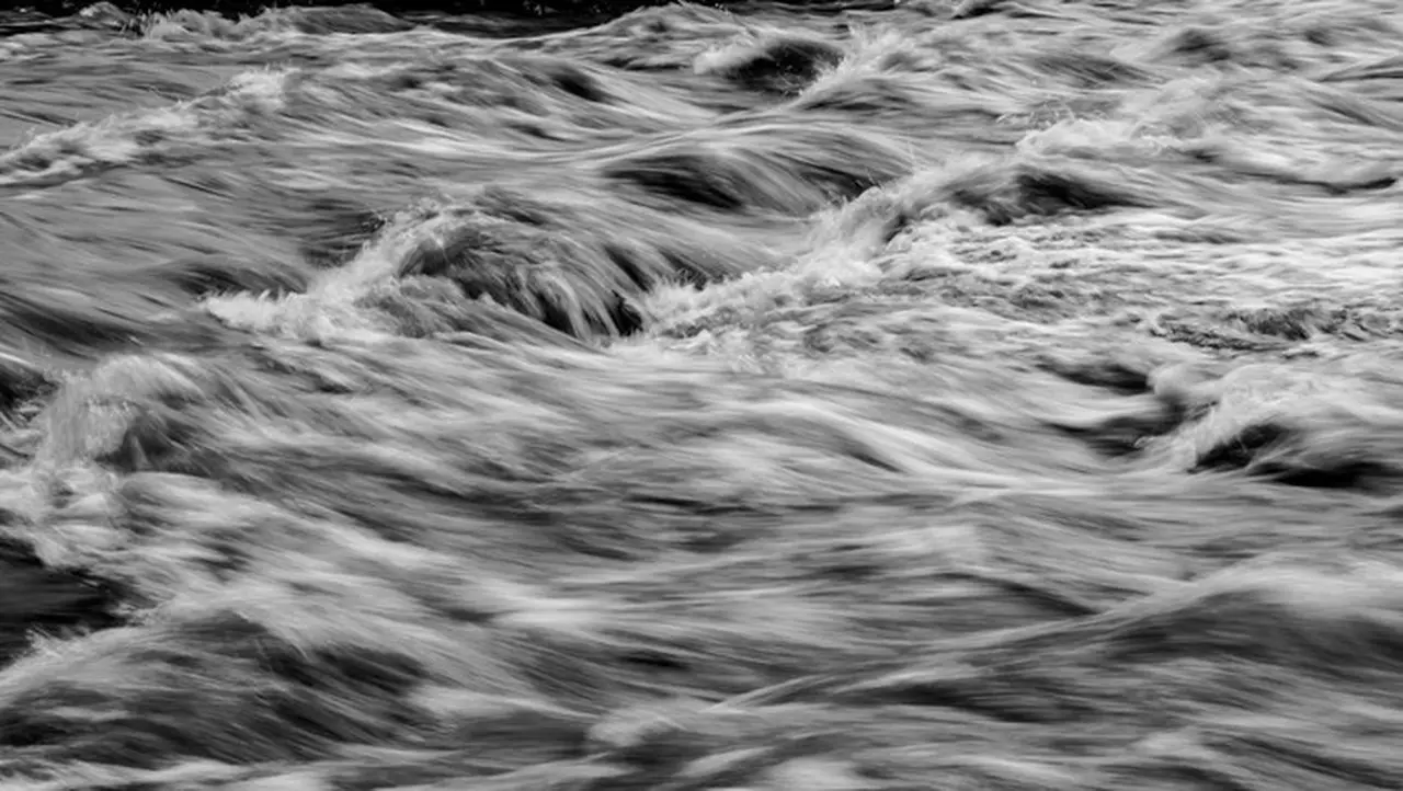 Ilustrasi Banjir. (foto: Unsplash/lucas Hron)