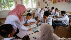 Ribuan Guru Dibekali Keterampilan Baru Lewat Pelatihan Nasional Program Sekolah Rakyat