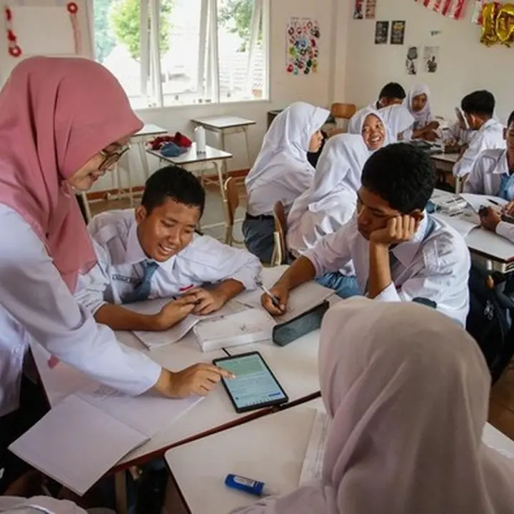 Ribuan Guru Dibekali Keterampilan Baru Lewat Pelatihan Nasional Program Sekolah Rakyat
