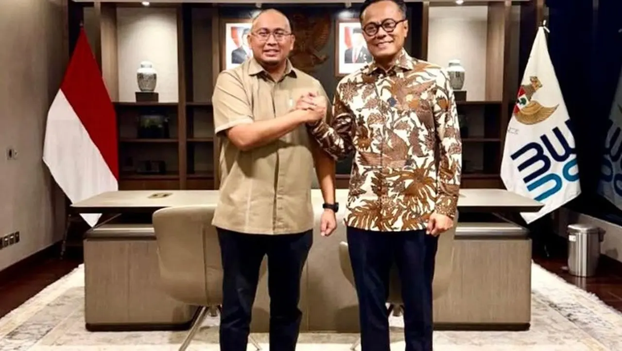 Foto: Wakil Ketua Komisi Vi Dpr Ri Fraksi Gerindra Andre Rosiade Bertemu Kepala Badan Pengelola (bp) Bumn Yang Juga Menjabat Sebagai Chief Operating Officer (coo) Danantara, Dony Oskaria (dok. Istimewa)