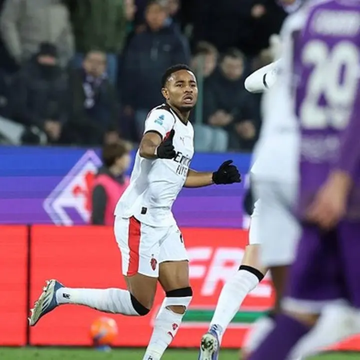 Imbang Kontra Fiorentina, Gol Nkunku di Menit Akhir Selamatkan AC Milan dari Kekalahan