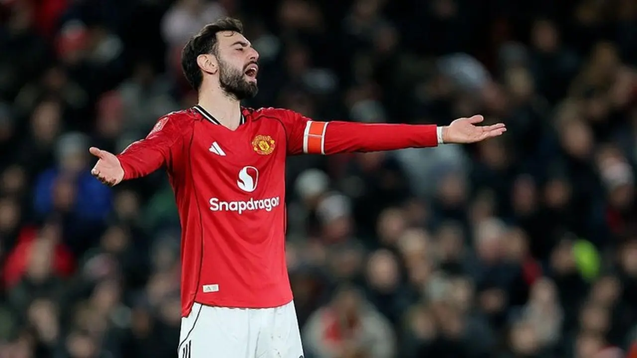Akun X Bruno Fernandes Diretas Usai Mu Tersingkir Dari Piala Fa. (getty Images/richard Sellers/allstar)