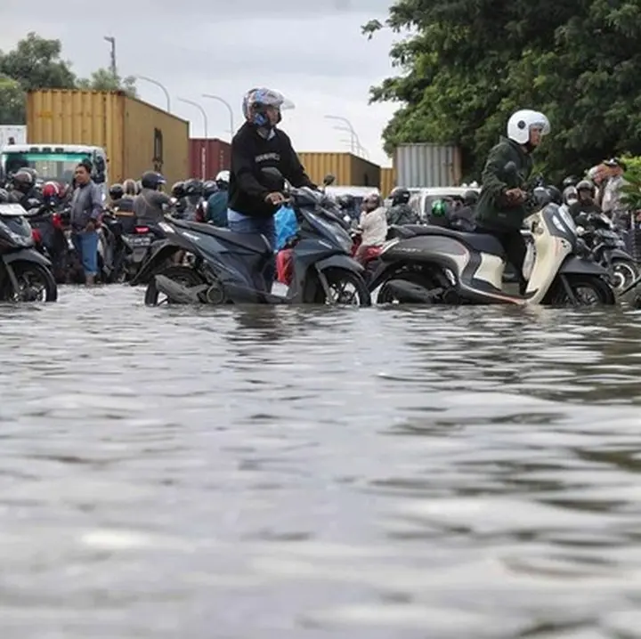 Hujan Deras, Enam RT di Jakarta Terendam Banjir, BPBD DKI Lakukan Penanganan