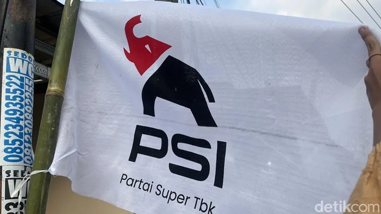 Bendera Psi Berlogo Gajah. (foto: Tara Wahyu Nv/detikjateng)