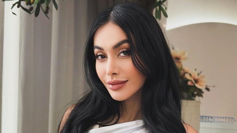 Denada Minta Ruang Pribadi, Tim Hukum Pelajari Gugatan Penelantaran Anak Denada Minta Ruang Pribadi, Tim Hukum Pelajari Gugatan Penelantaran Anak