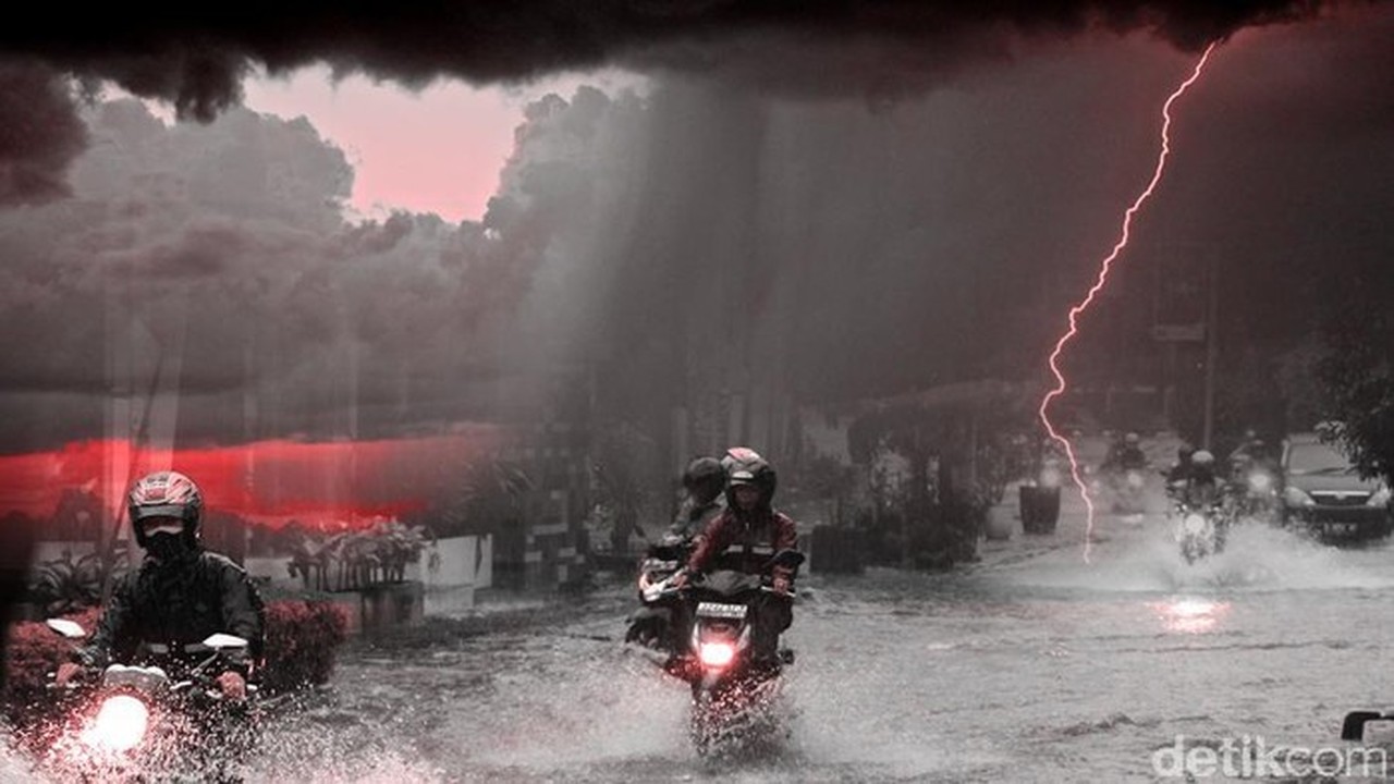Banjir Meluas di Jakarta: 10 RT dan 23 Ruas Jalan Terendam Akibat Hujan Deras