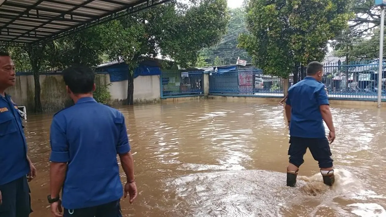 Kantor Samsat Di Depok Tergenang Banjir (dok. Istimewa)