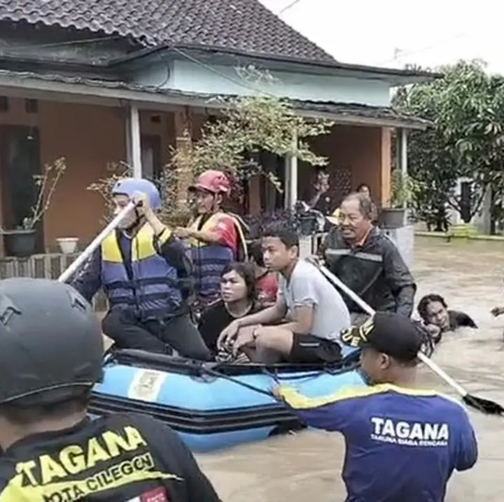 Tanggul Jebol, Banjir Rendam Tiga Kecamatan di Cilegon Akibat Luapan Kali