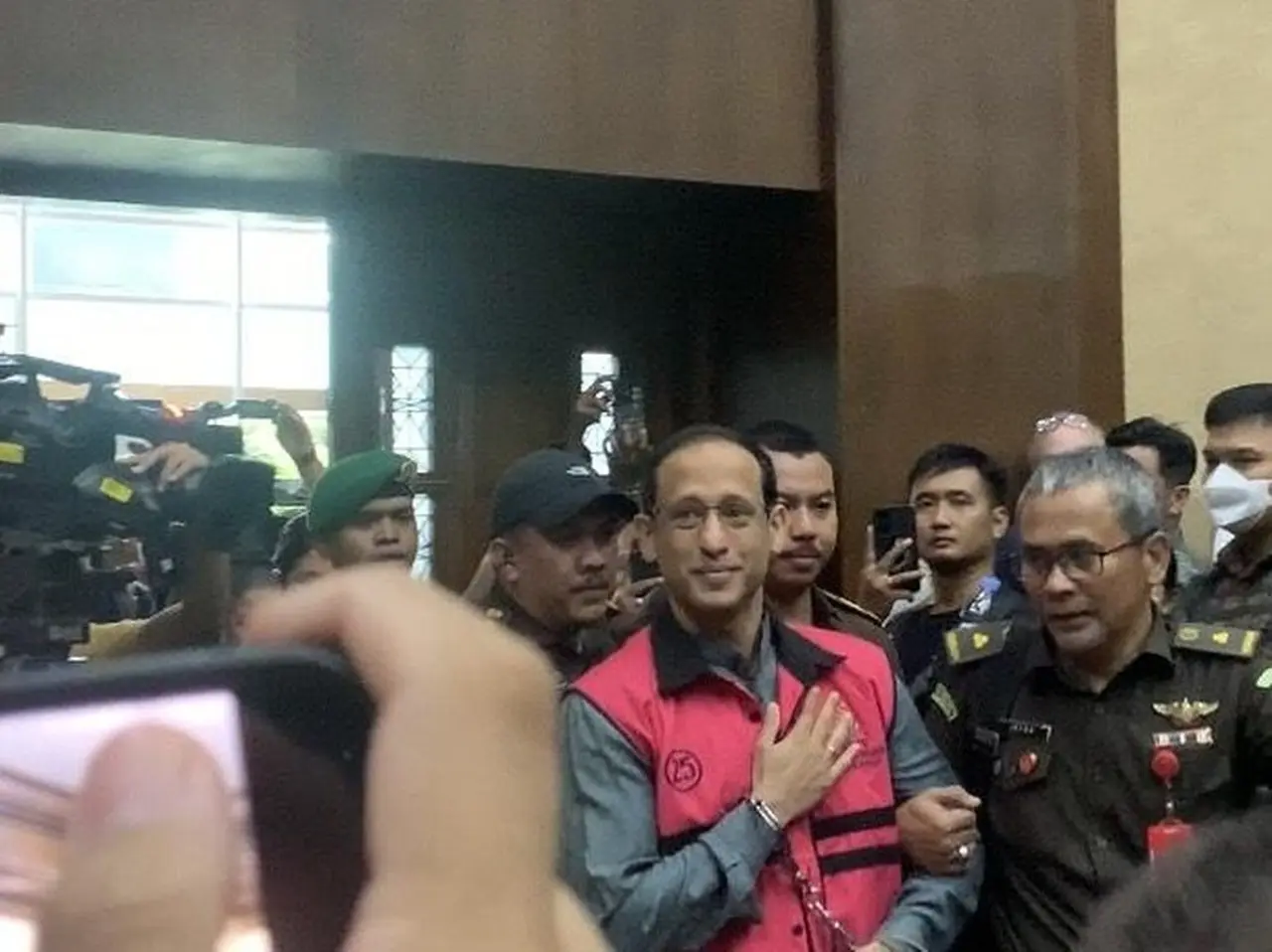 Nadiem Makarim Saat Hadir Di Ruang Sidang Pengadilan Tipiko Jakpus (mulia/detikcom)