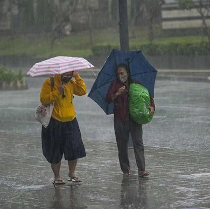Jakarta Siaga Hujan Ringan-Sedang 14-17 Januari 2026, BPBD Ingatkan Waspada