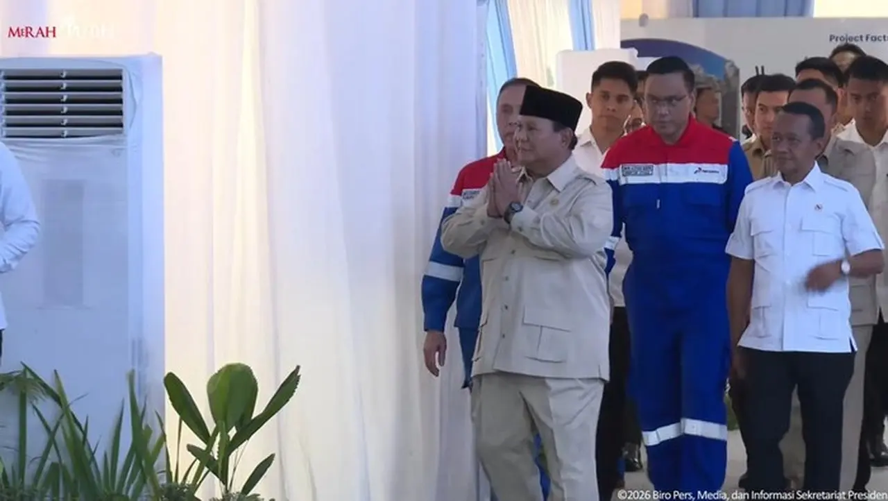 Presiden Prabowo Subianto Tiba Di Balikpapan, Kalimantan Timur, Senin (12/1/2026). (dok. Youtube Setpres)