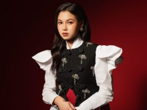 Saskia Chadwick Semakin Melekat dengan Label Ratu Horor Baru Lewat Film Tolong Saya! (Dowajuseyo)