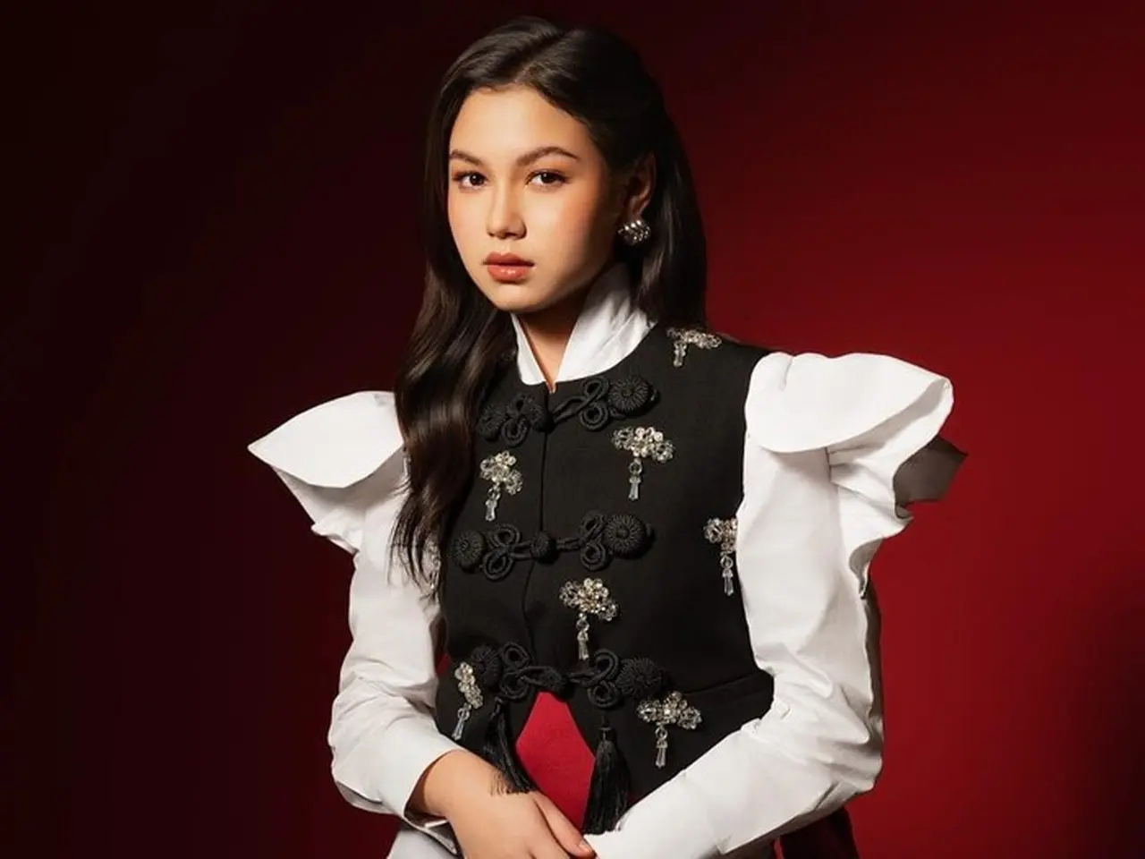 Label Ratu Horor Baru Lekat Ke Saskia Chadwick Usai Main Tolong Saya Dowajuseyo. (foto: Ist)